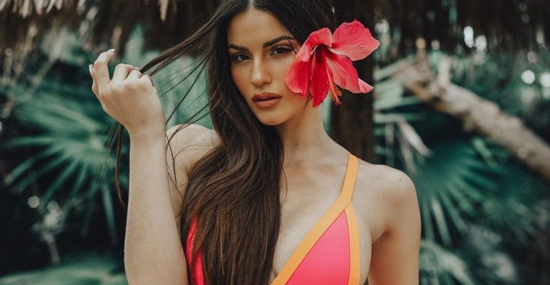 hot Cuban girl